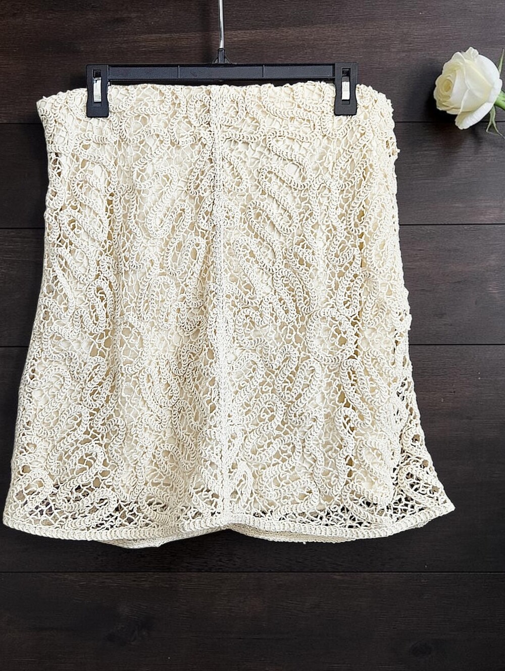 A New Day Boho Cream Crochet Overlay Mini Skirt Stretchy Waistband Medium - Picture 3 of 5